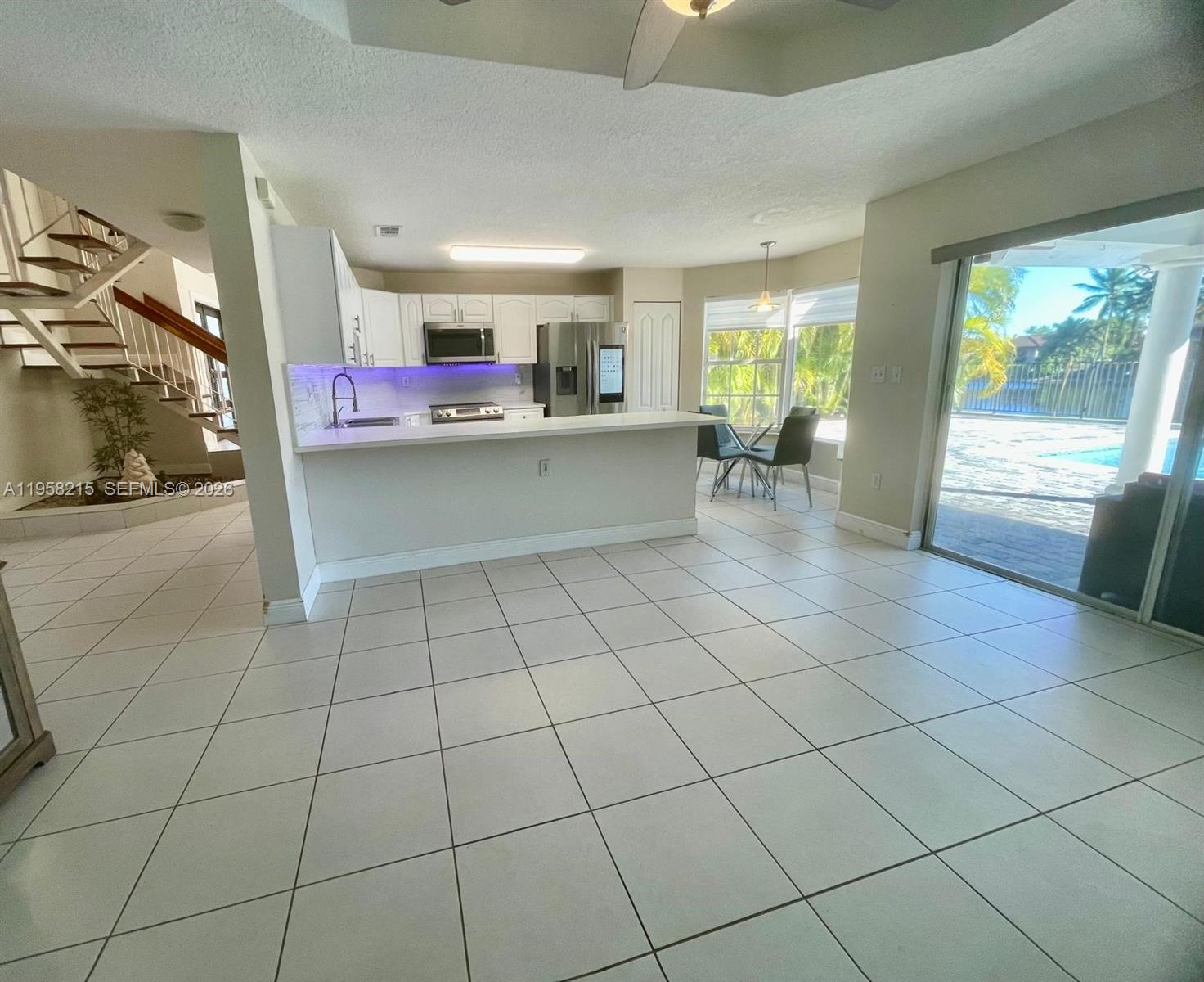 PARK LAKES BY THE MEADOWS - Residential