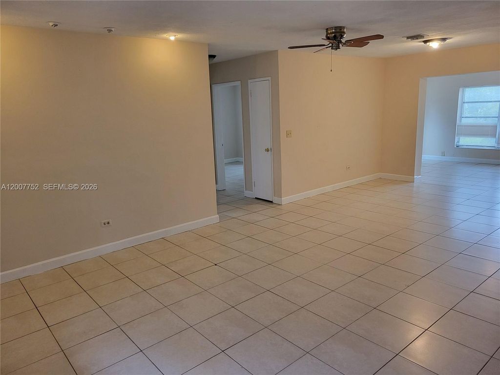 Photo of 6856 NW 12th St #0, Plantation, FL 33313 (MLS # A12007752)
