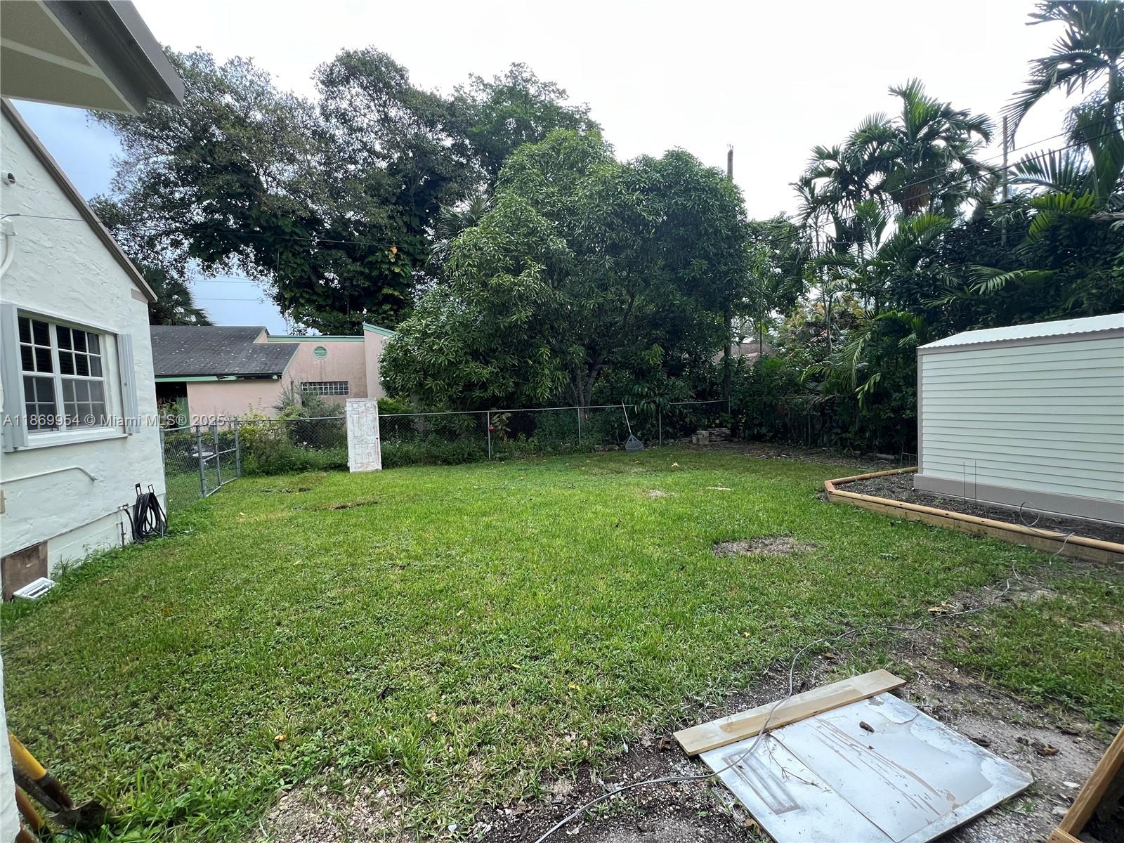 CAMBRIDGE LAWNS - Residential