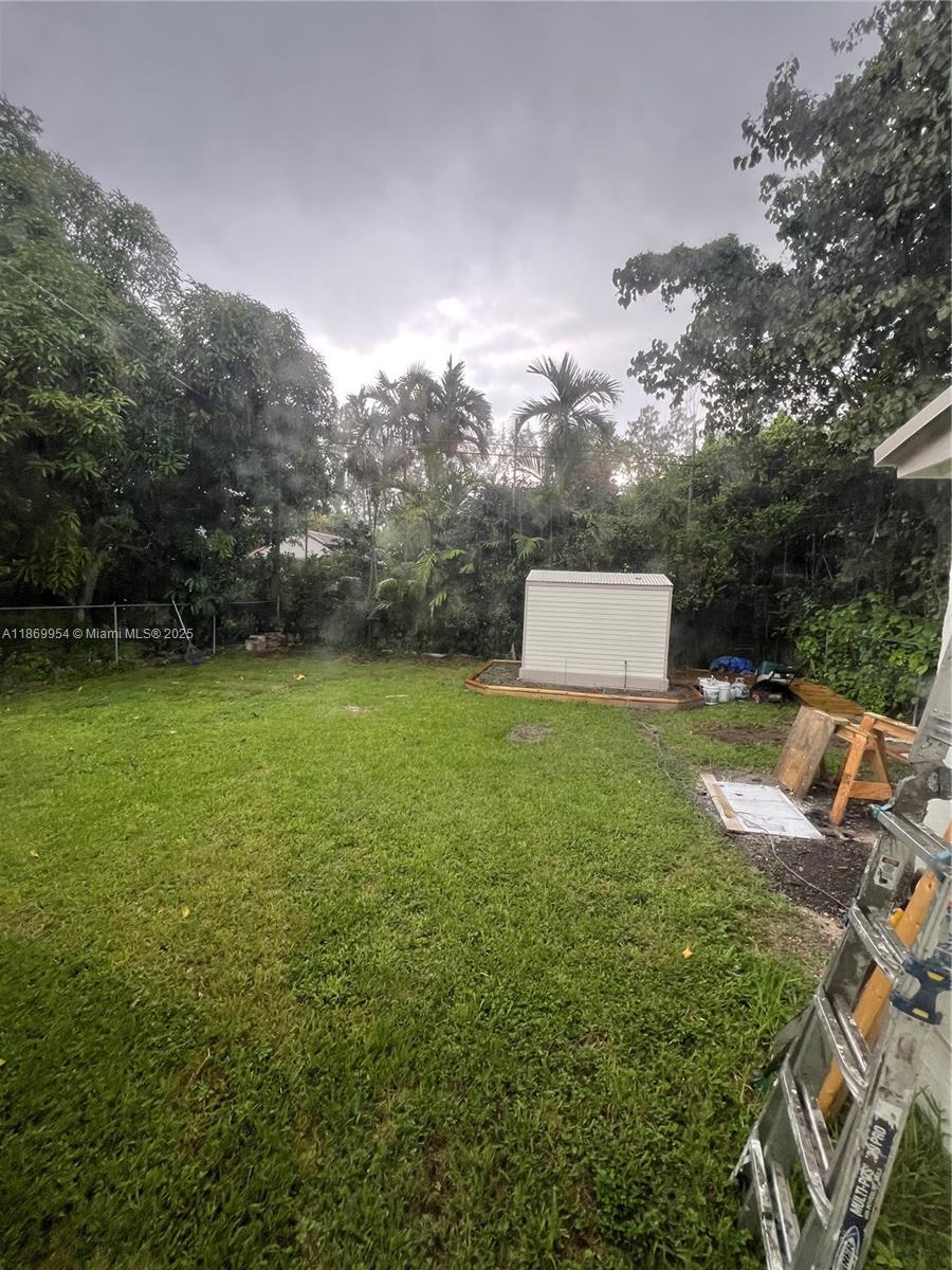 CAMBRIDGE LAWNS - Residential