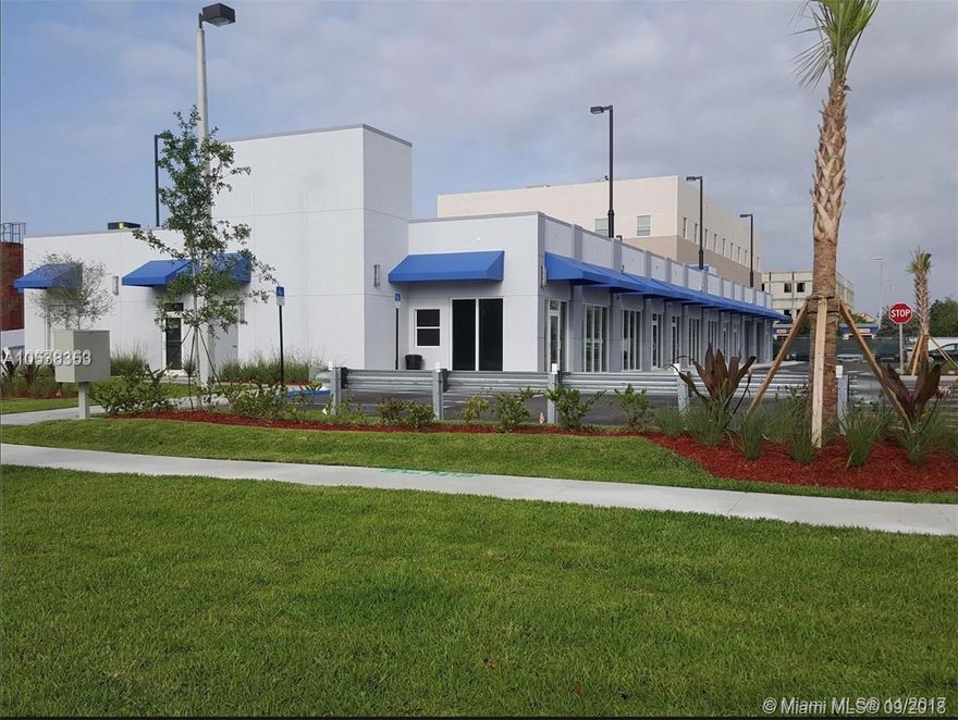 Office/ Warehouse brand new construction from 2017. Do not miss this great opportunity to start your business today.