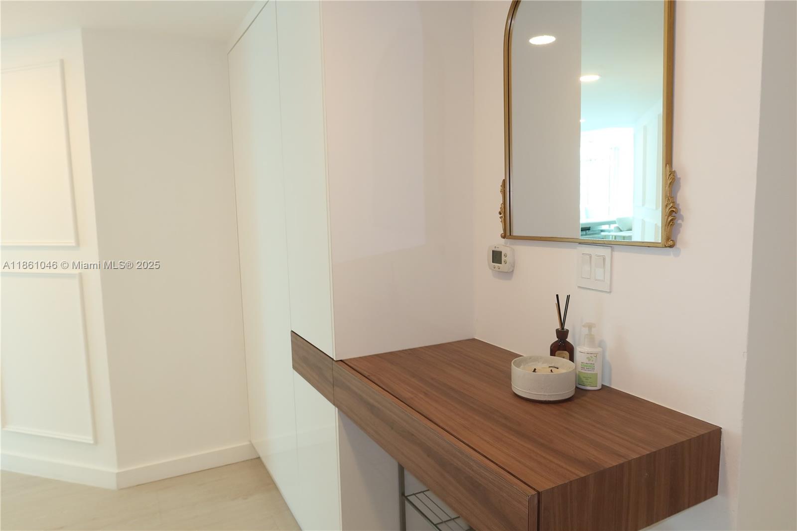 500 BRICKELL EAST CONDO - Residential Lease