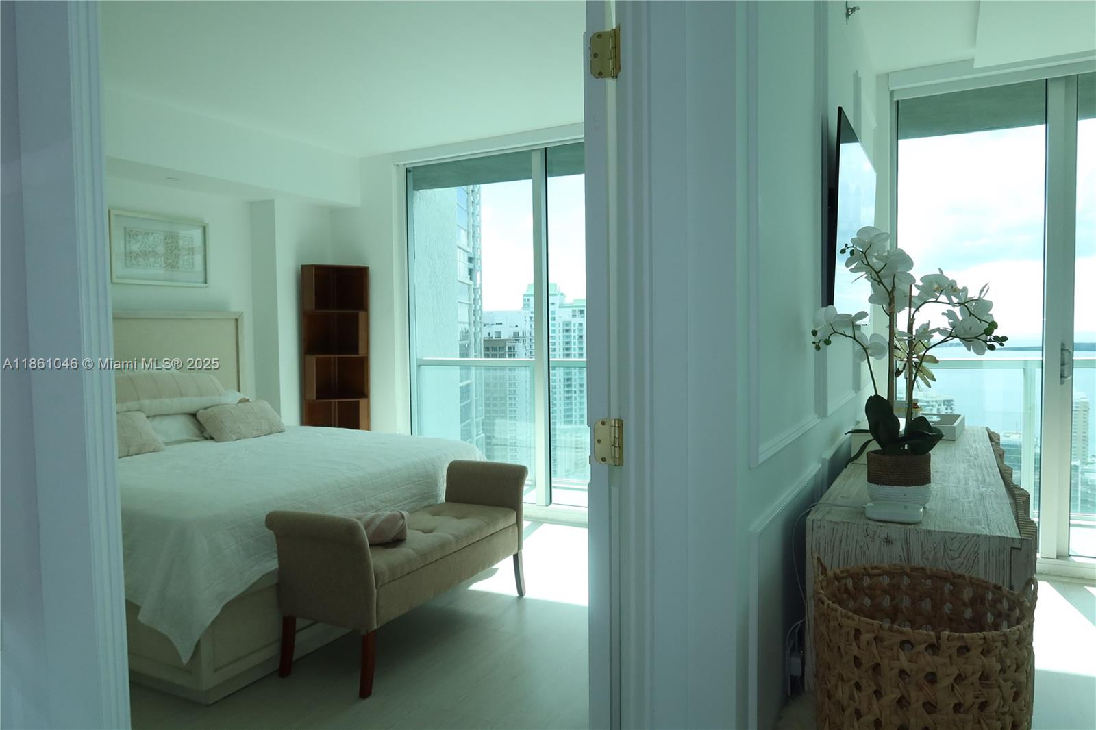 500 BRICKELL EAST CONDO - Residential Lease