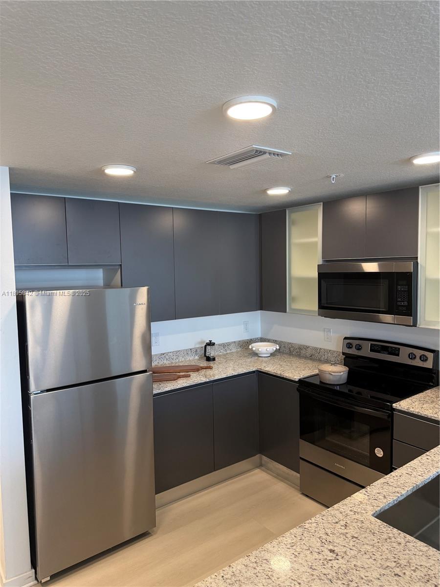 Millenia Park Tower III - Residential Lease