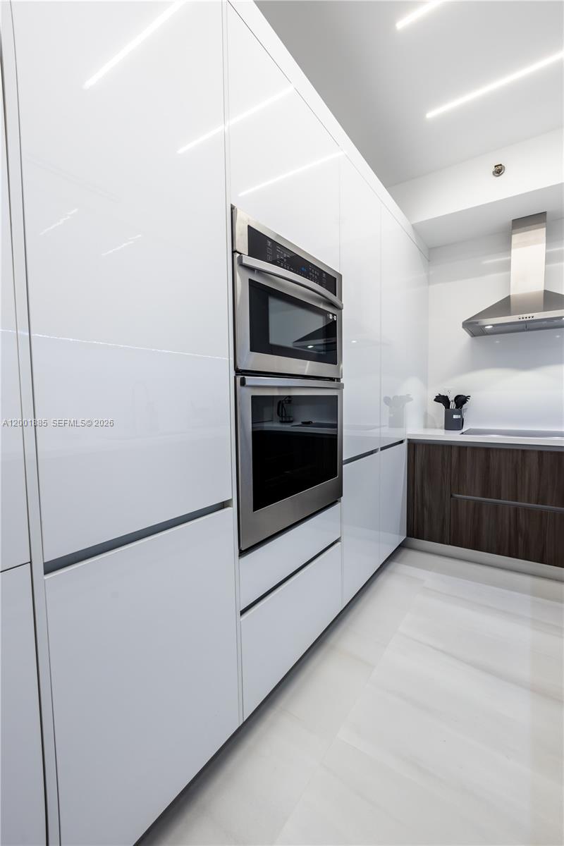 MYSTIC POINTE CONDO NO ON - Residential Lease