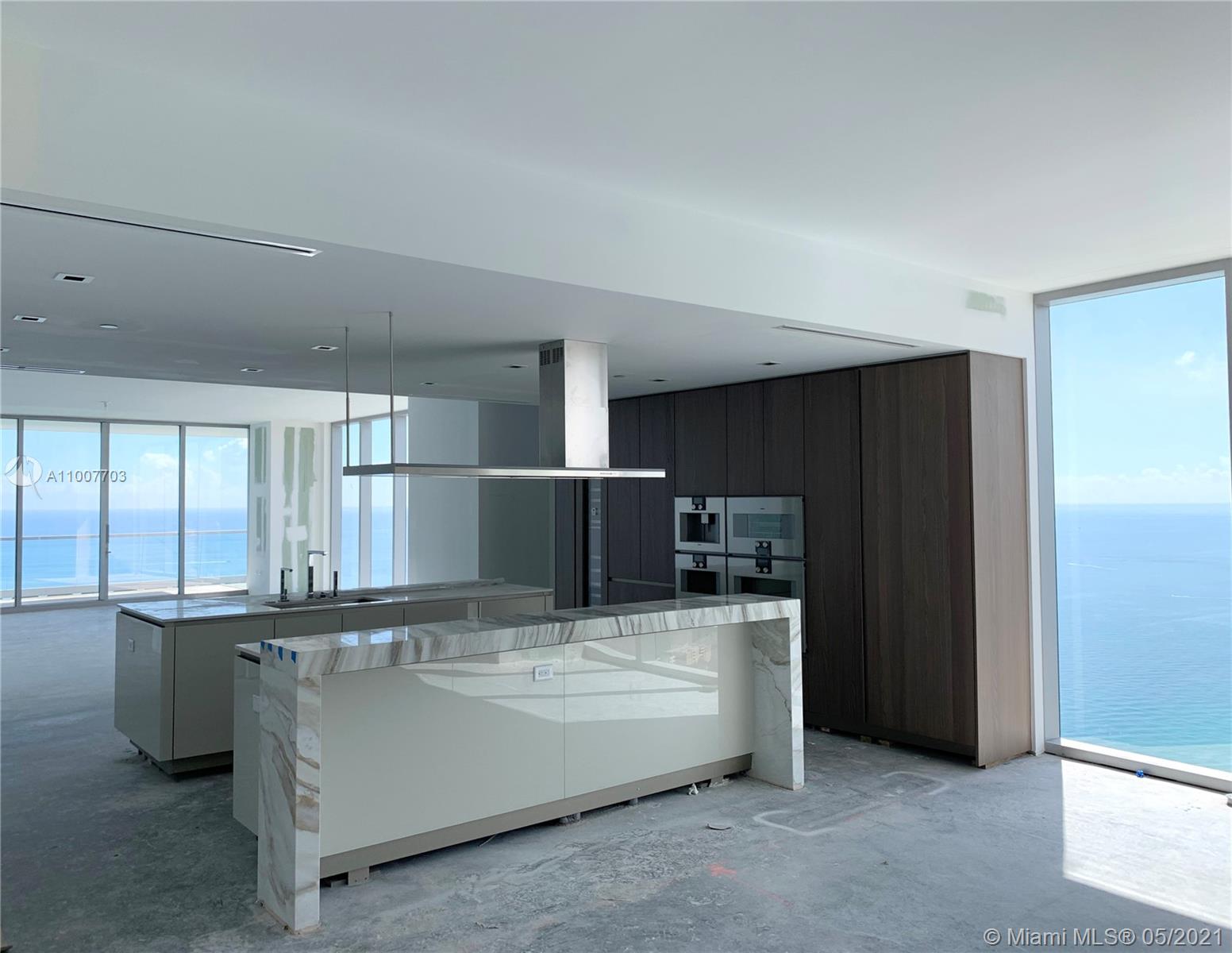 Turnberry Ocean Club - Residential