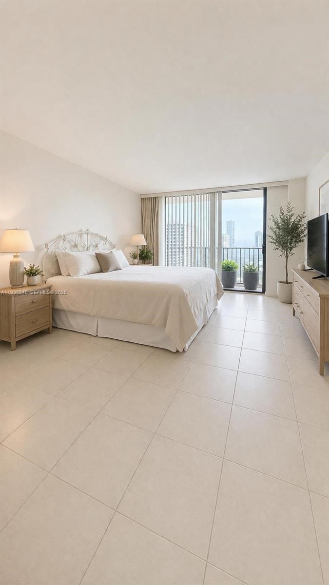 WINSTON TOWERS 700 CONDO - Residential