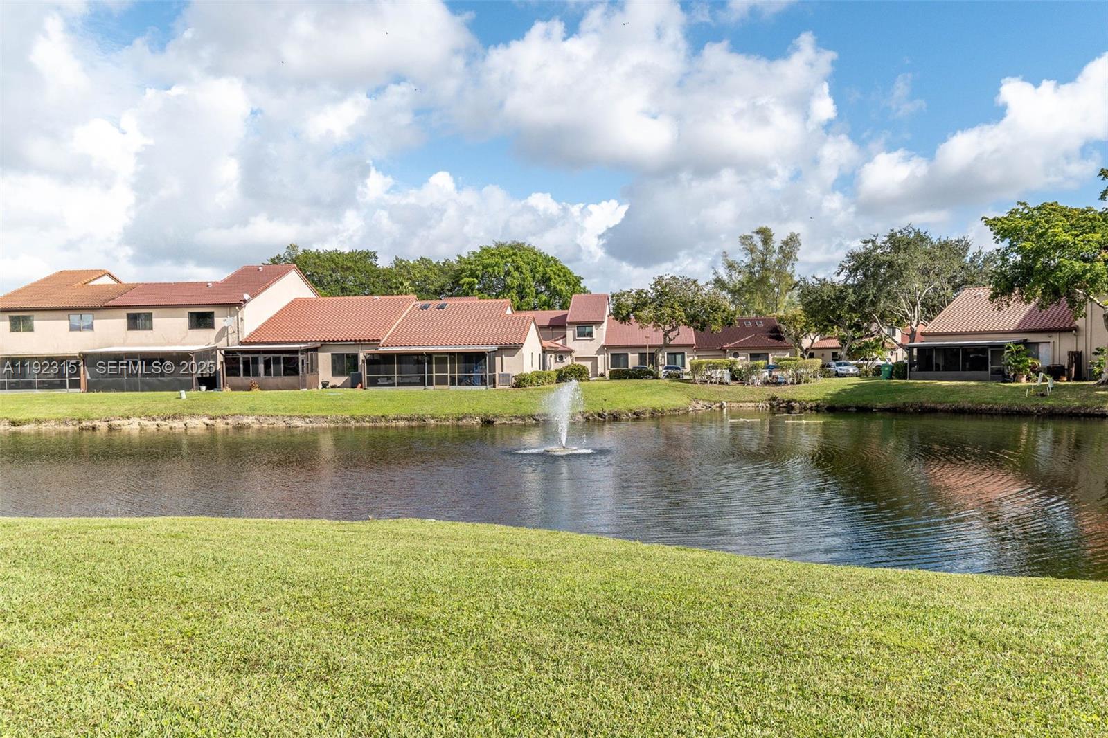 S & R OF INVERRARY PAR F - Residential