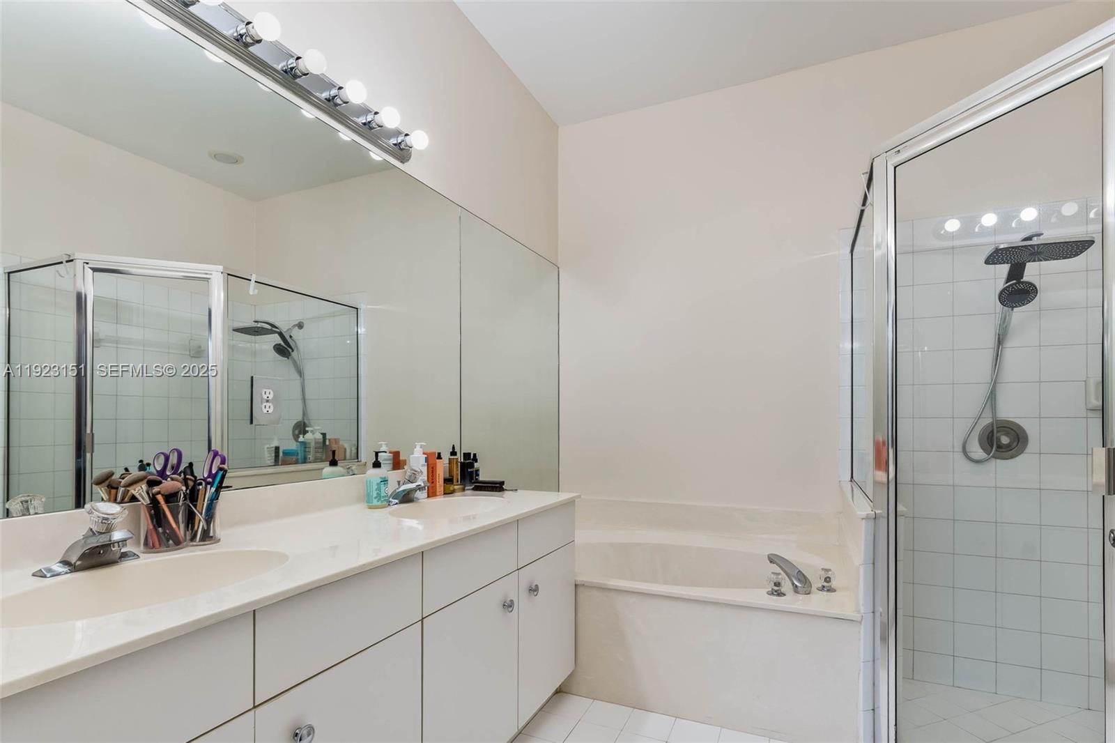 S & R OF INVERRARY PAR F - Residential