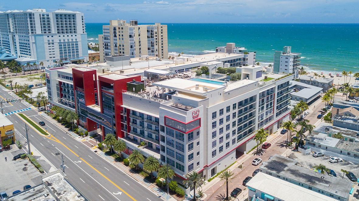 COSTA HOLLYWOOD CONDO - Residential