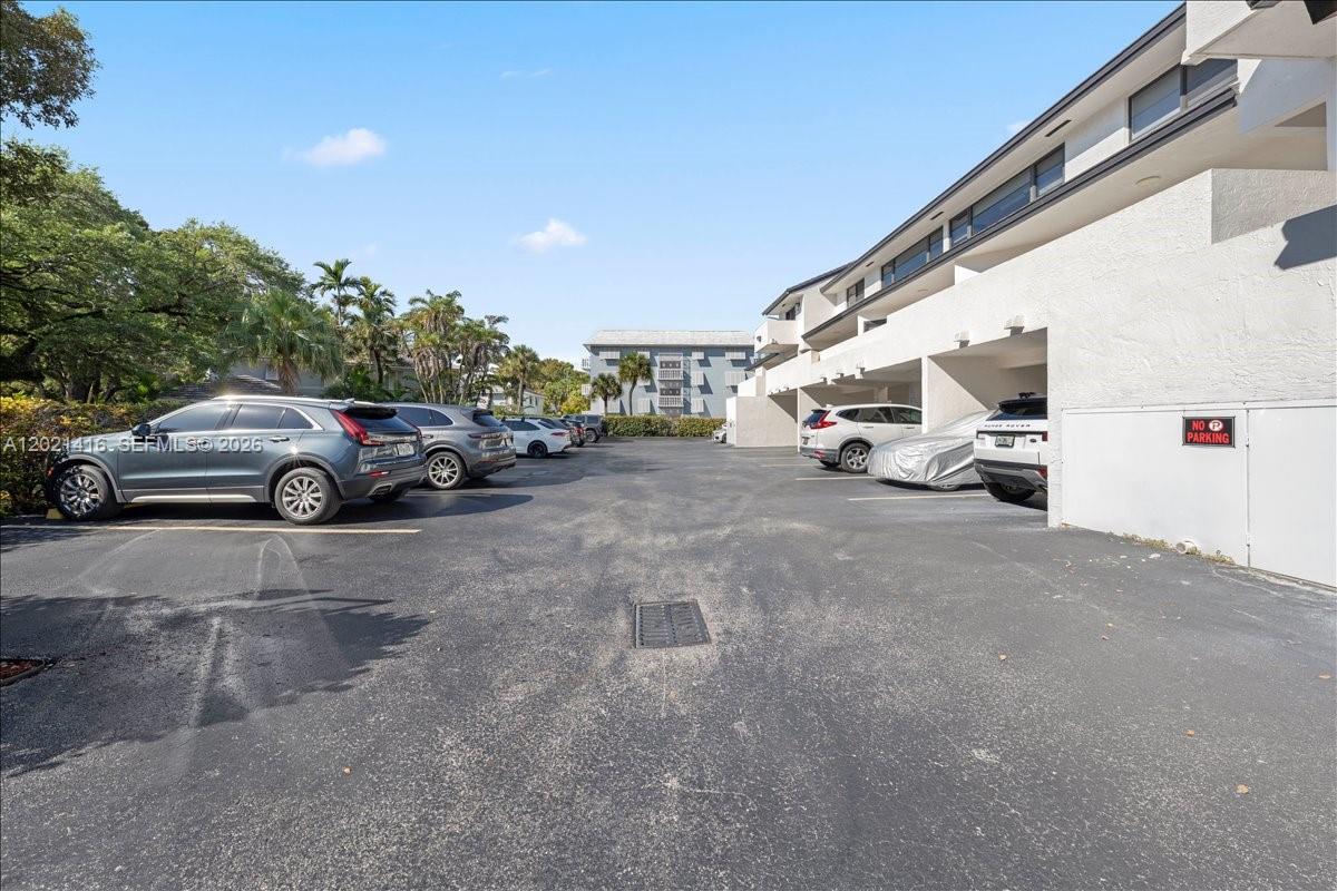 5750 Turin St 207