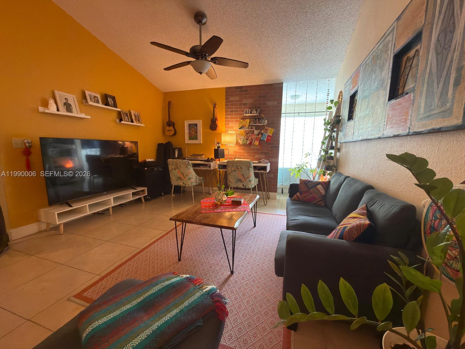 ISLES AT LAGO MAR CONDO - Residential