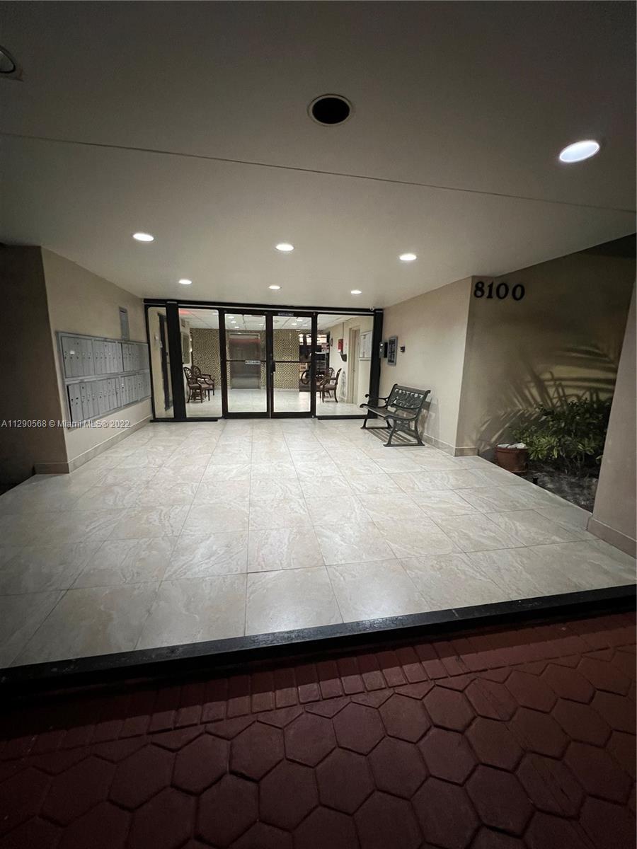 BYRON MARINA CONDO - Residential