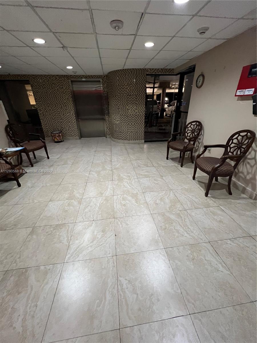 BYRON MARINA CONDO - Residential