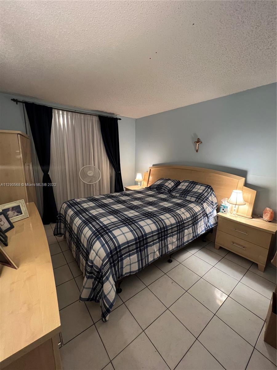 BYRON MARINA CONDO - Residential