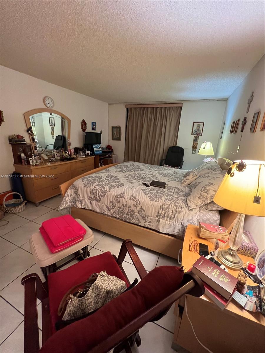 BYRON MARINA CONDO - Residential