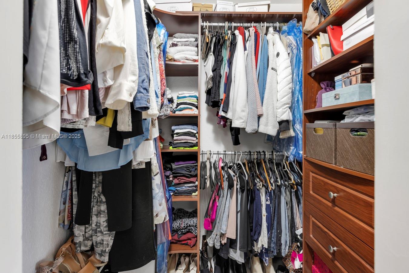 SECTOR 2-PARCELS 1 2 3 4 - Residential