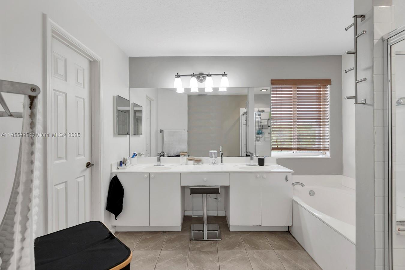 SECTOR 2-PARCELS 1 2 3 4 - Residential