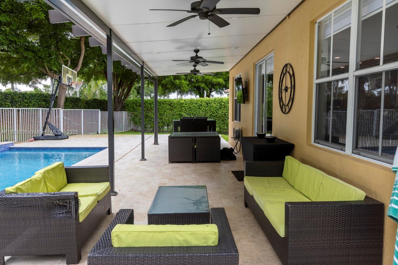 SECTOR 2-PARCELS 1 2 3 4 - Residential