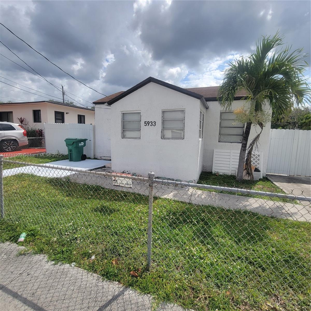 Property for Sale at 5933 Nw 21st Ave, Miami, Broward County, Florida - Bedrooms: 2 
Bathrooms: 2  - $339,900