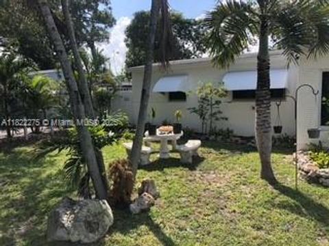 205 SW 21st Way Fort Lauderdale FL 33312
