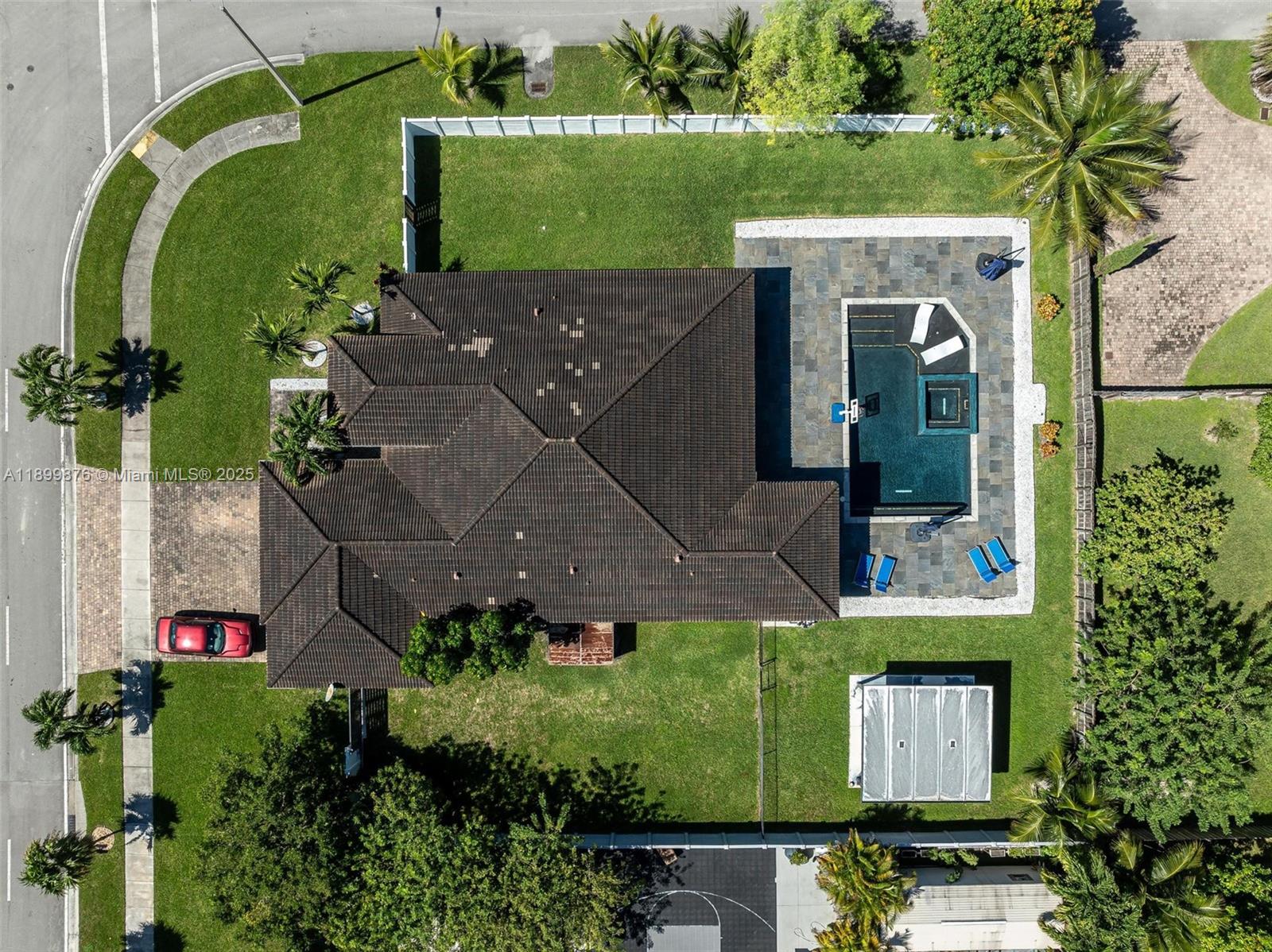 ESTATE MANSIONS 1ST ADDN - Residential