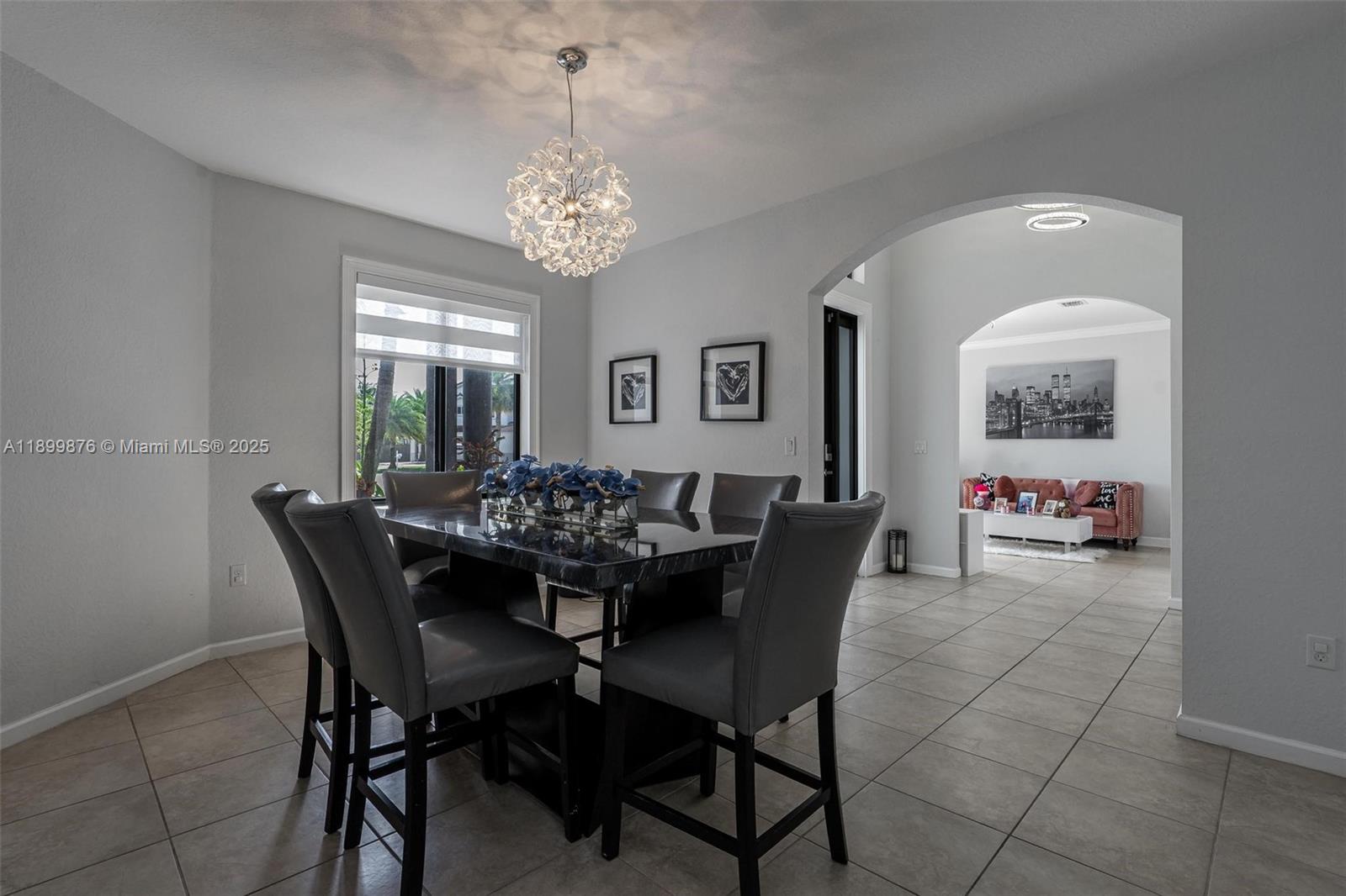 ESTATE MANSIONS 1ST ADDN - Residential