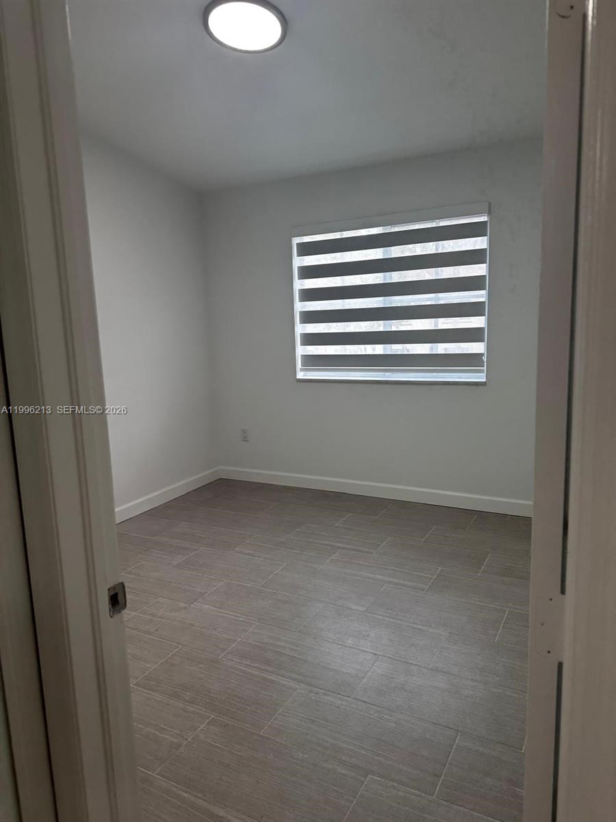 VENETIA GARDENS SOUTH CON - Residential Lease