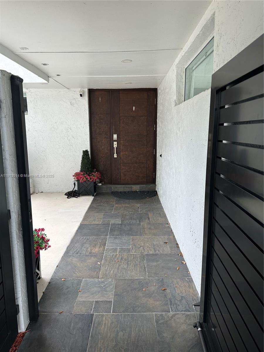 KILLIAN PINES 1ST ADDN - Residential