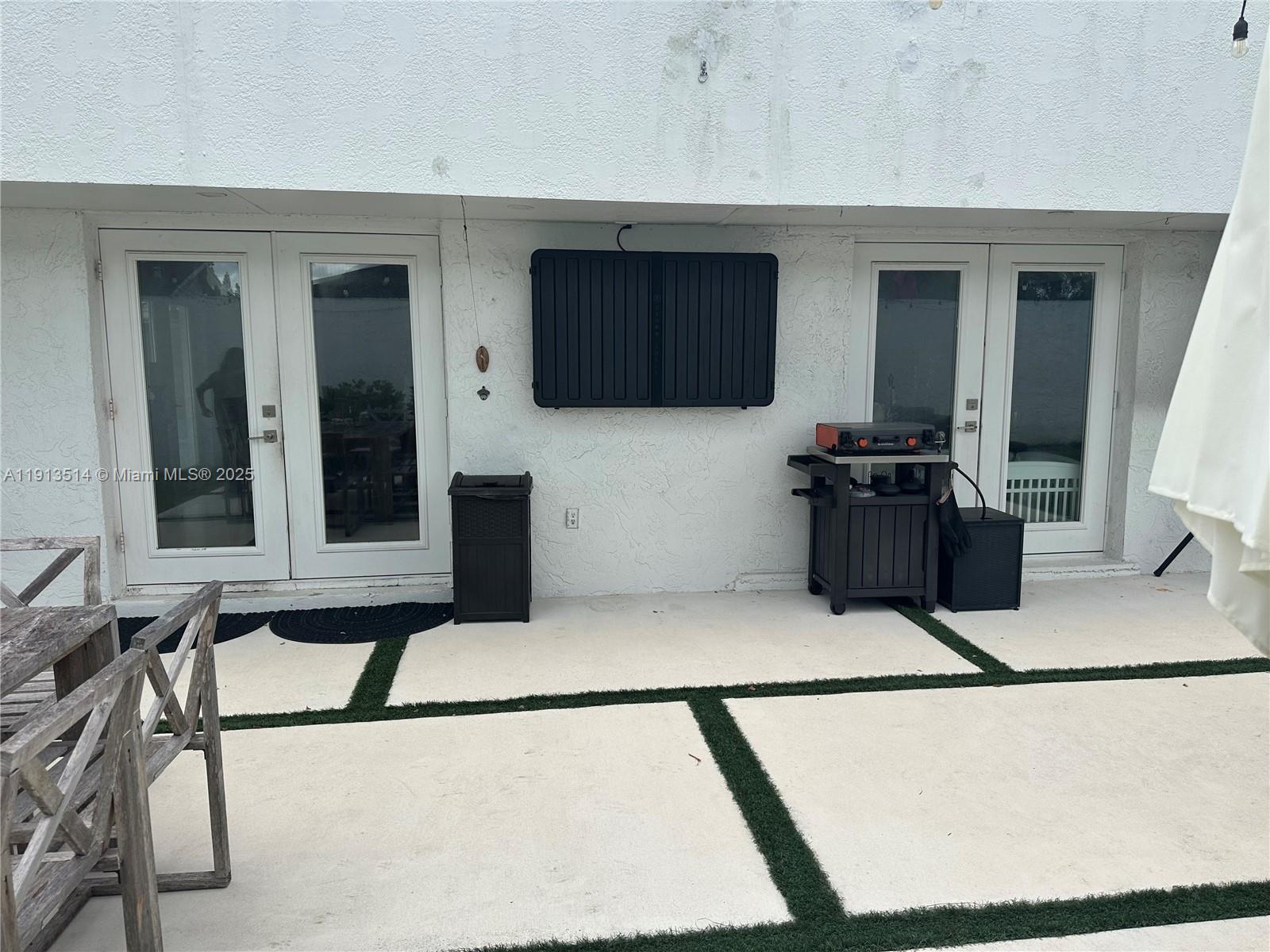 KILLIAN PINES 1ST ADDN - Residential