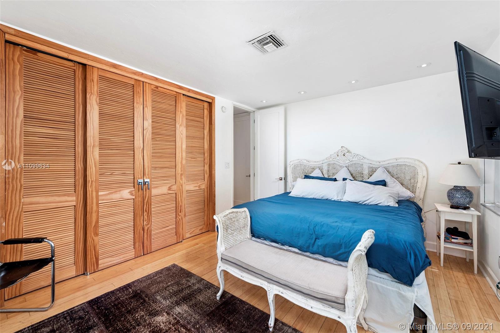 REV PL MIAMI SHORES SEC 8 - Residential