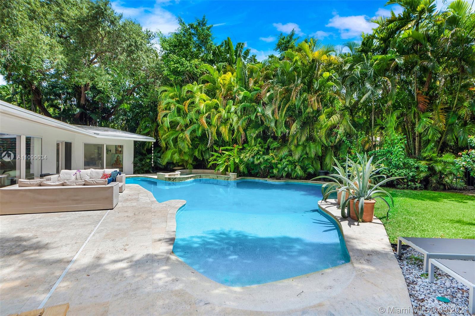 REV PL MIAMI SHORES SEC 8 - Residential