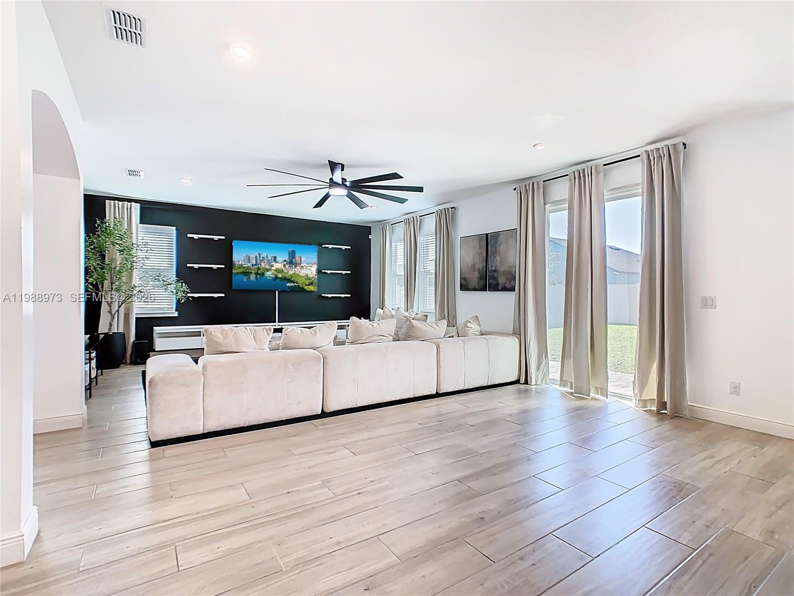 Reserve at Pine Tree - Residential