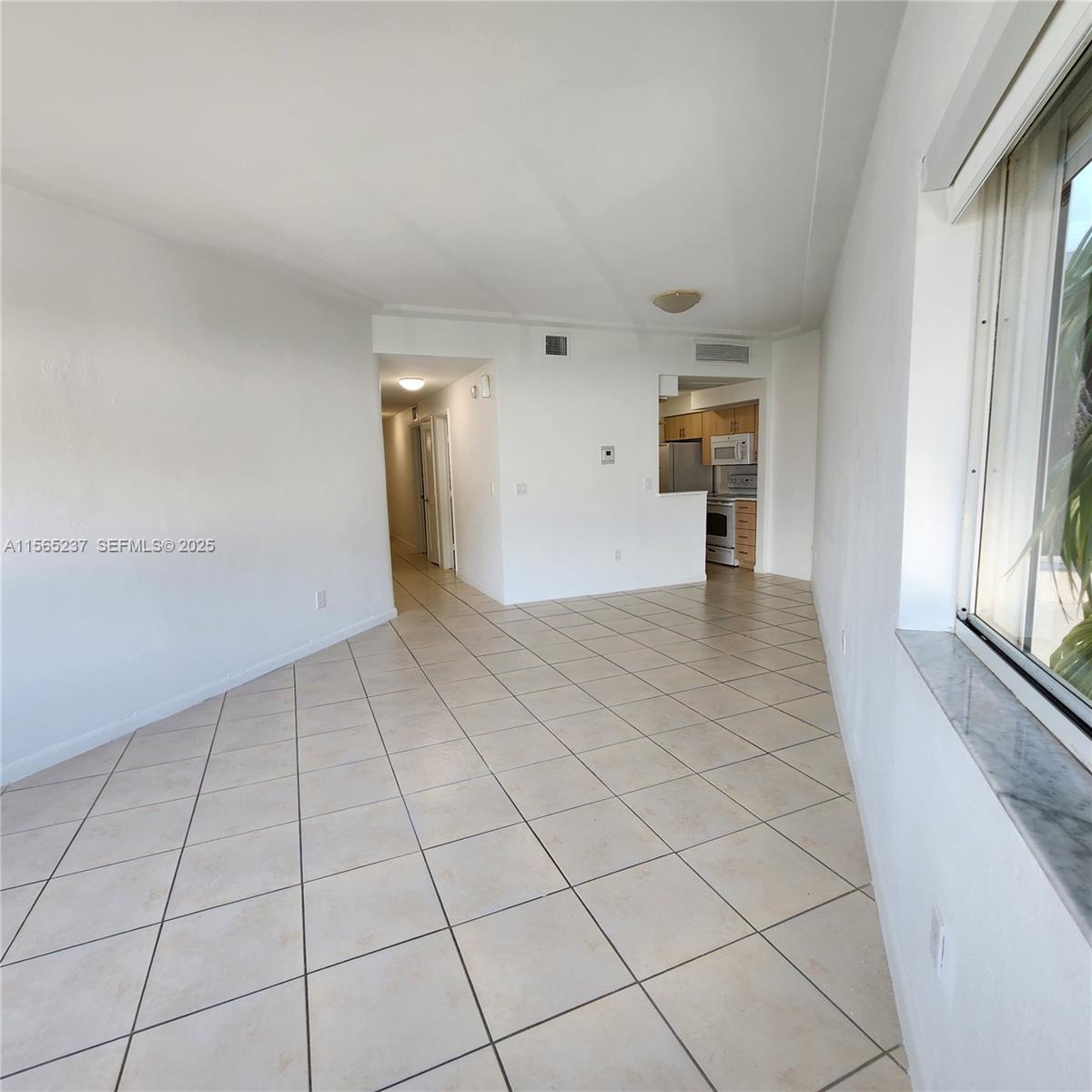 RIVE MARSEILLES CONDO - Residential