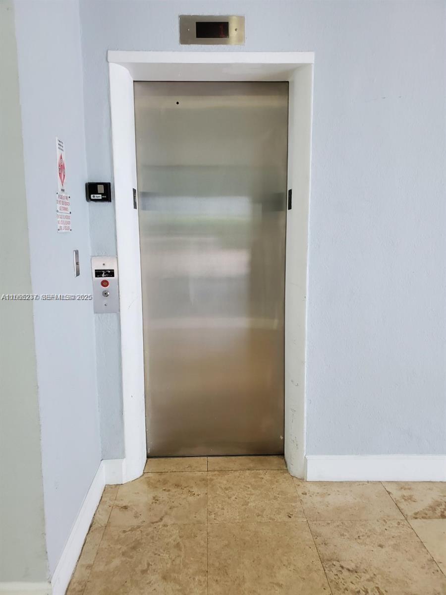 RIVE MARSEILLES CONDO - Residential