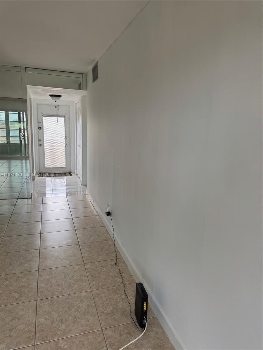 SUNRISE LAKES 90 CONDO - Residential