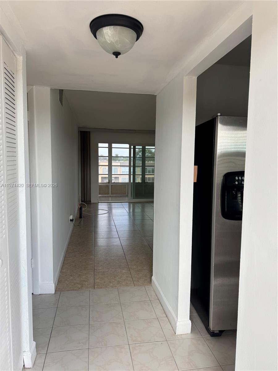 SUNRISE LAKES 90 CONDO - Residential