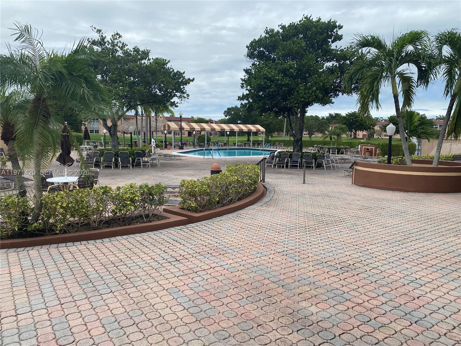 SUNRISE LAKES 90 CONDO - Residential