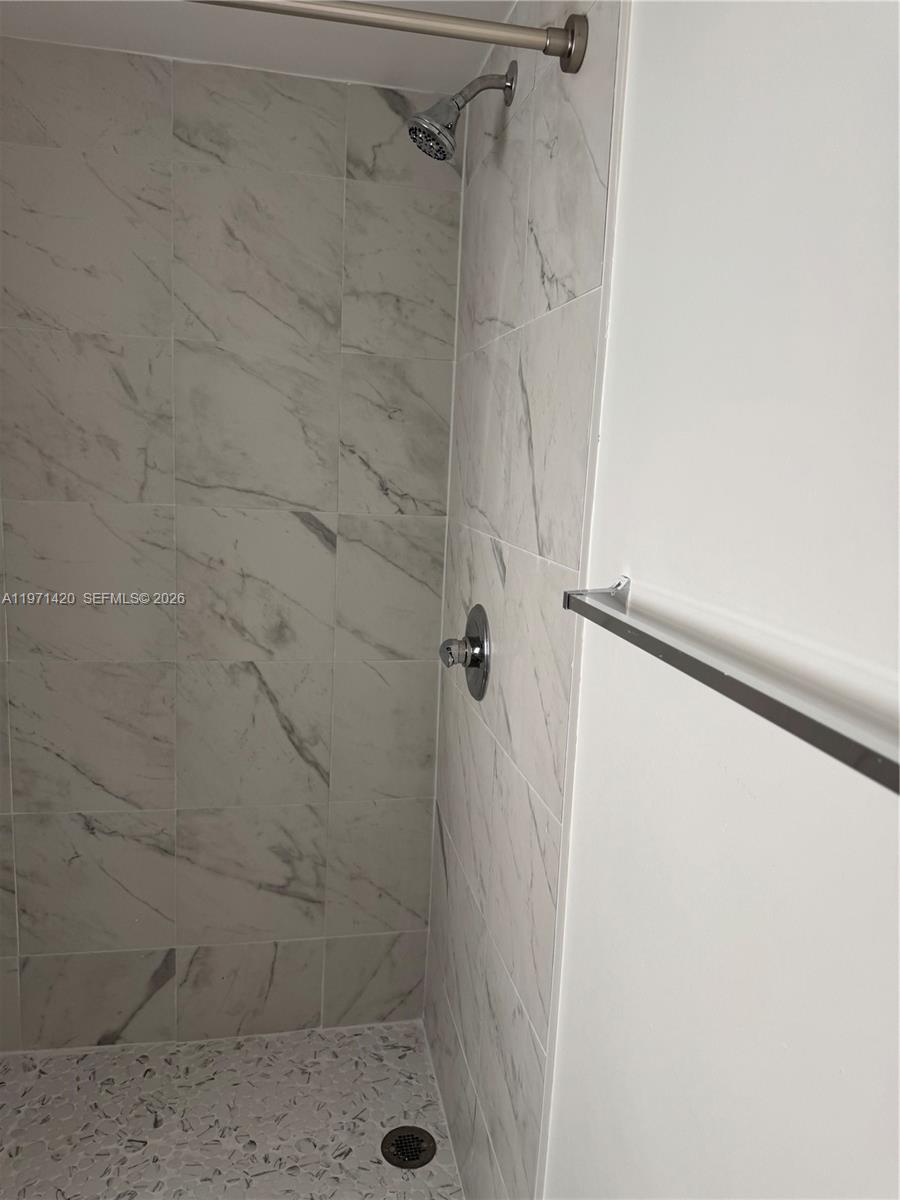 SUNRISE LAKES 90 CONDO - Residential