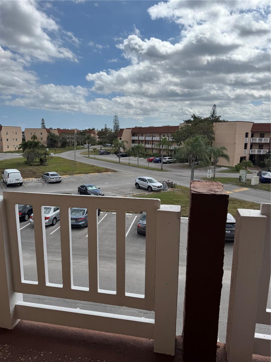 SUNRISE LAKES 90 CONDO - Residential