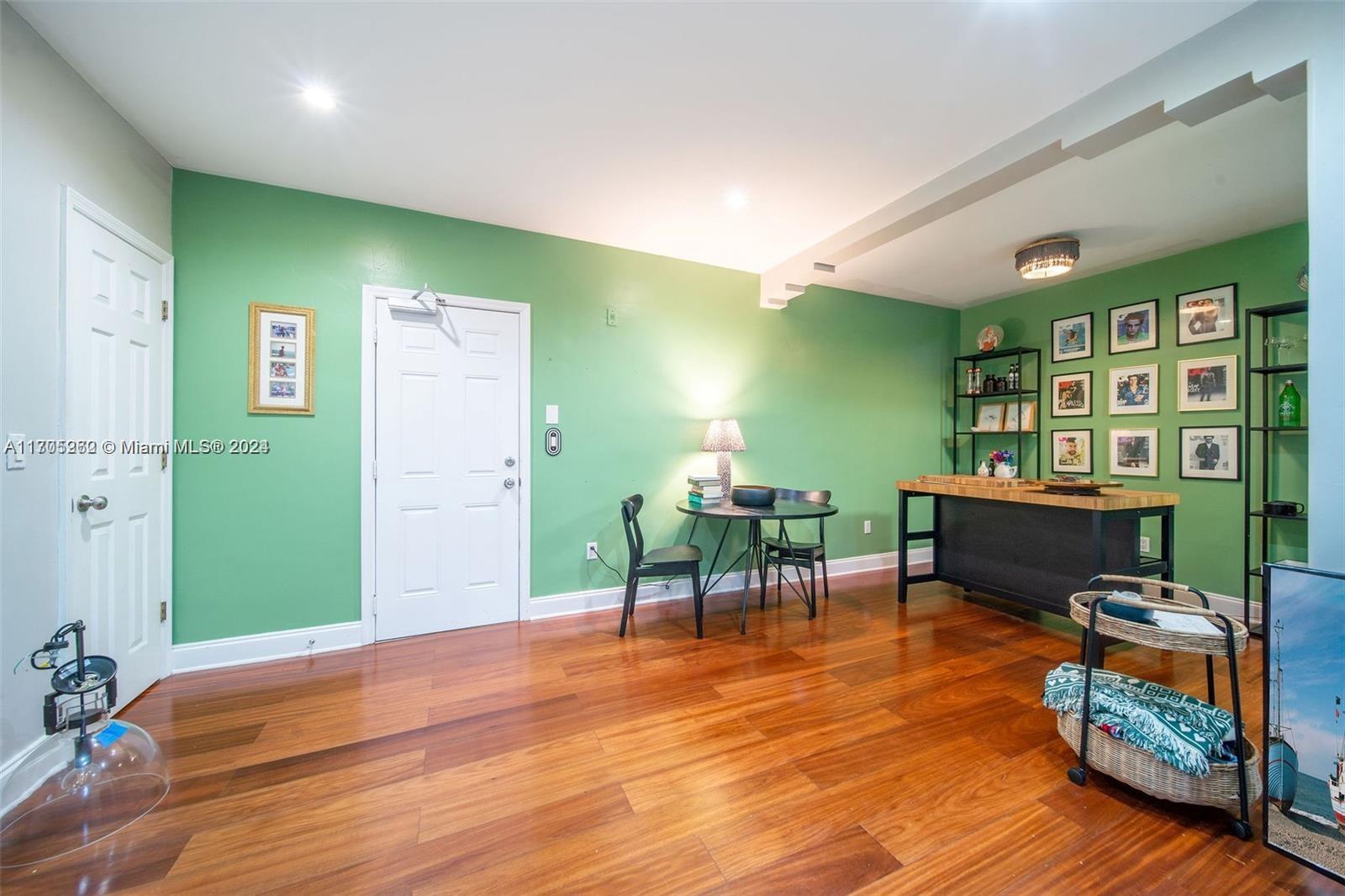 JEFFERSON PLACE CONDO - Residential