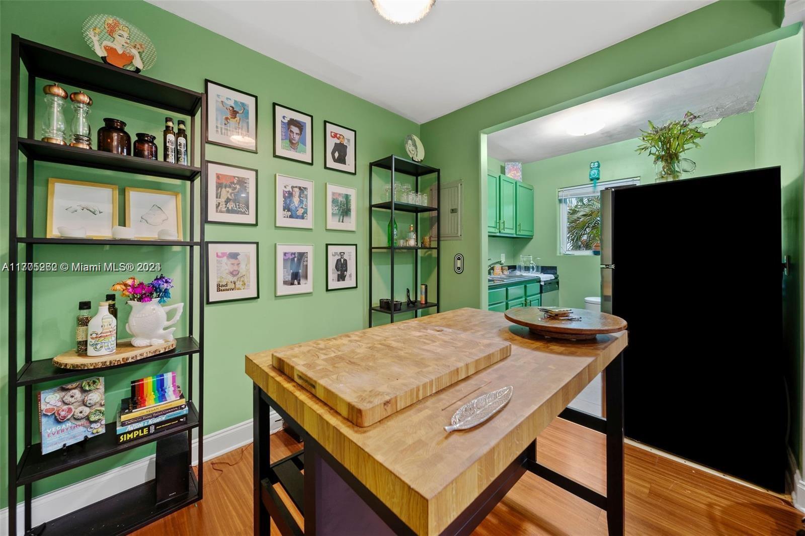 JEFFERSON PLACE CONDO - Residential