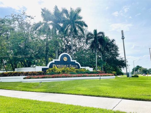 A home in Pembroke Pines