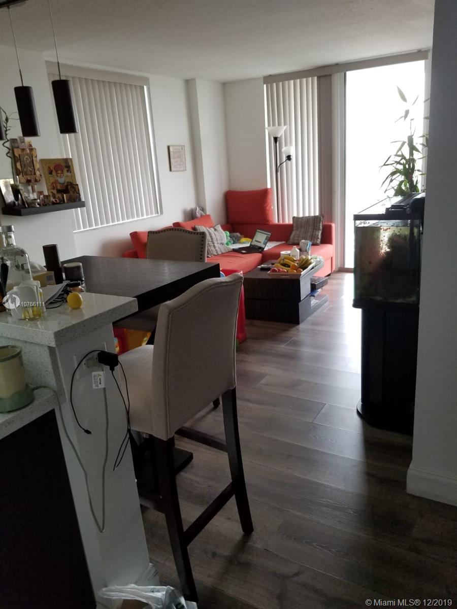 SAN LORENZO CONDO - Residential Lease