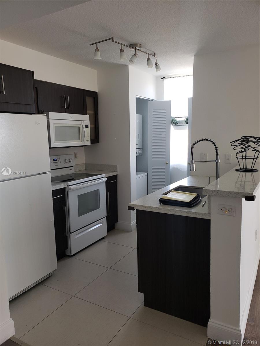 SAN LORENZO CONDO - Residential Lease