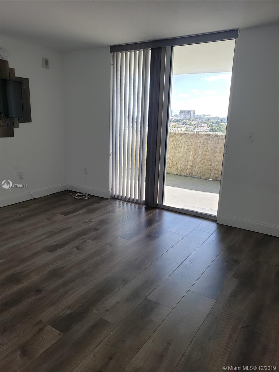 SAN LORENZO CONDO - Residential Lease