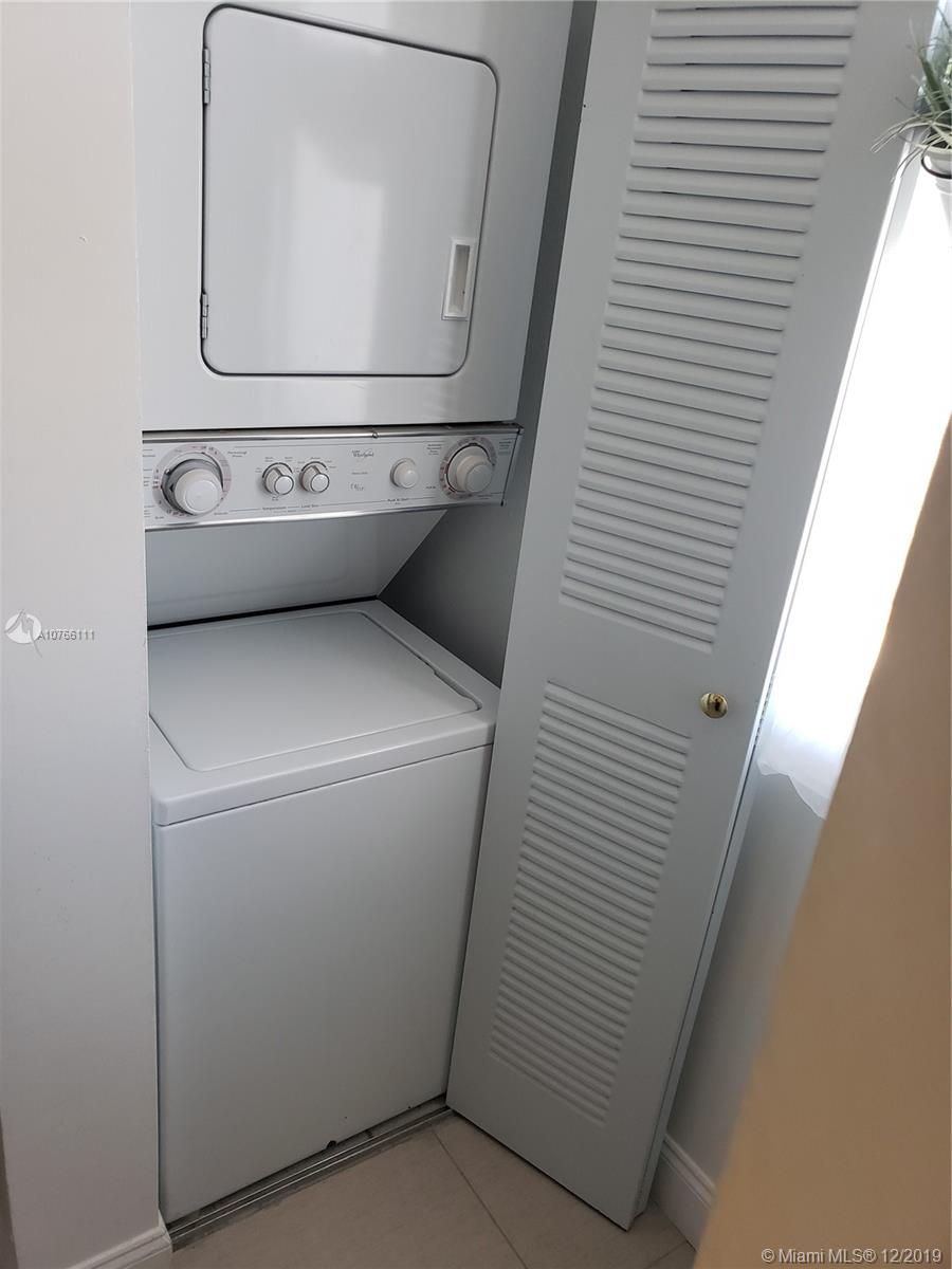 SAN LORENZO CONDO - Residential Lease