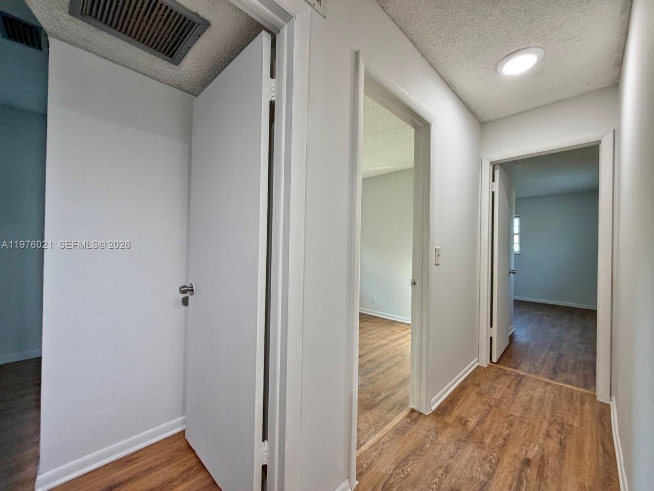 LAUDERDALE NORTH PARK SEC - Residential Lease