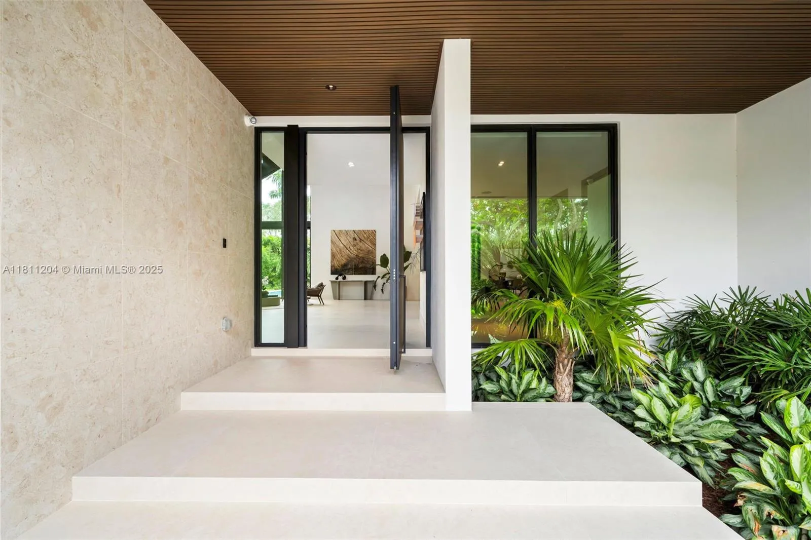 Miami, Florida 33143, United States, 7 Bedrooms Bedrooms, ,8 BathroomsBathrooms,Residential,Coming Soon,139840