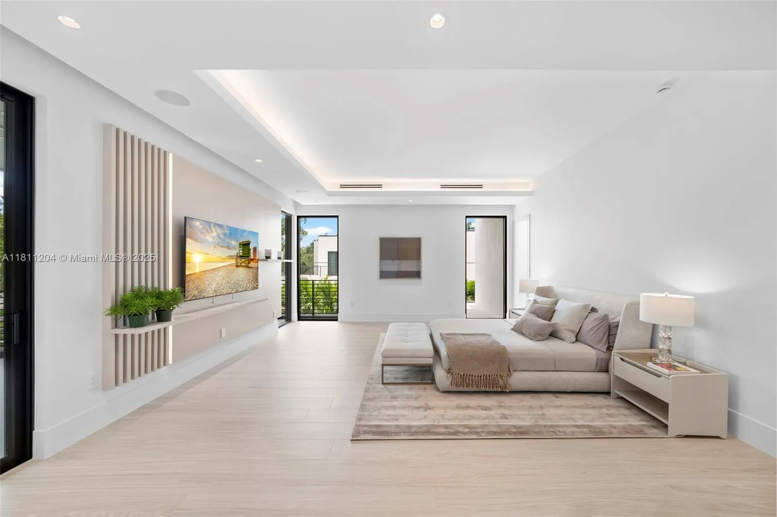 Miami, Florida 33143, United States, 7 Bedrooms Bedrooms, ,8 BathroomsBathrooms,Residential,Coming Soon,139840